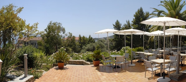 Hôtel les Eucalyptus accepte les chiens à Serra-di-Ferro