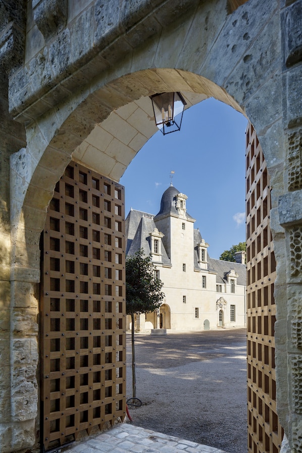 Château Louise de La Vallière accepte les chiens à Reugny