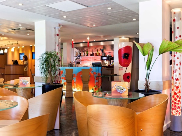 ibis Lyon Est Bron accepte les chiens à Bron