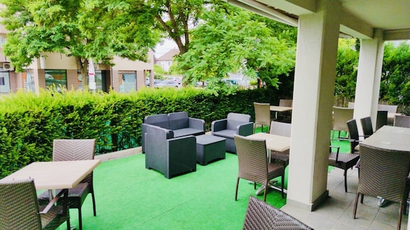 ibis Strasbourg Aéroport Le Zenith accepte les chiens à Lingolsheim