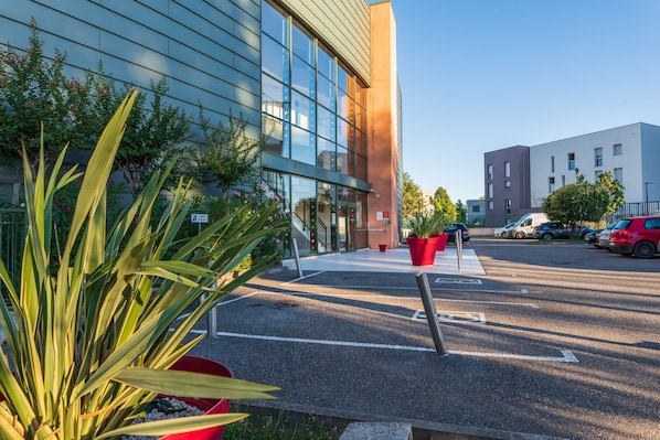 Cerise Valence accepte les chiens à Valence