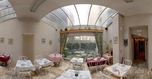 Hotel Le Clos d'Alésia accepte les chiens à Paris