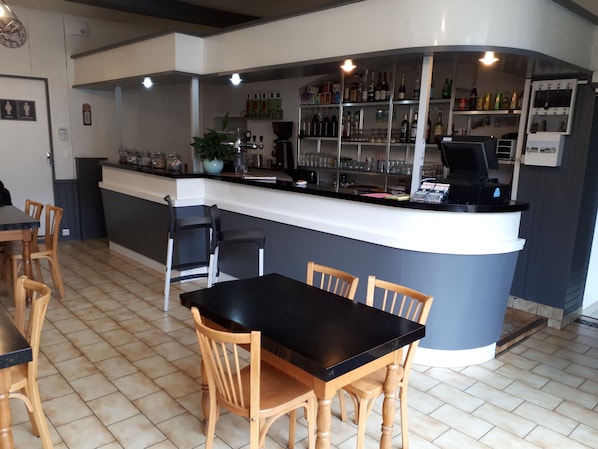 Le Cadran accepte les chiens à Civray