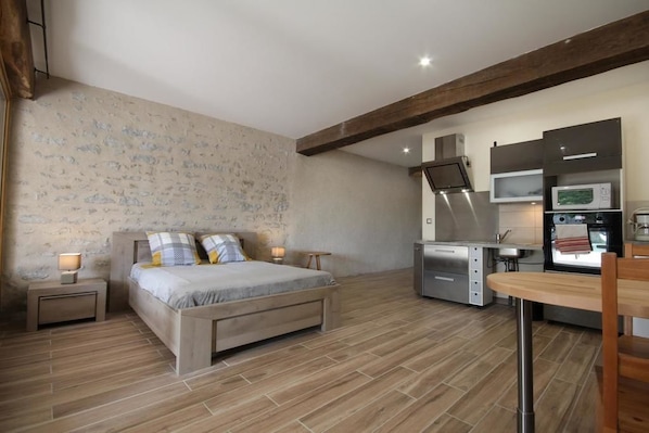 Au Foudre du Bazois accepte les chiens à Chatillon en Bazois