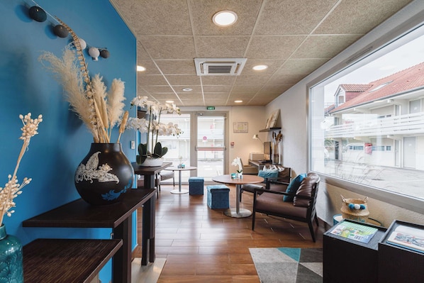 Hotel Campanile Lyon Est - Bron Eurexpo accepte les chiens à Bron