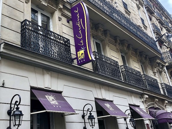 Hotel Le Cardinal accepte les chiens à Paris