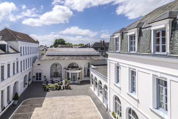 Hôtel de l'Univers accepte les chiens à Arras