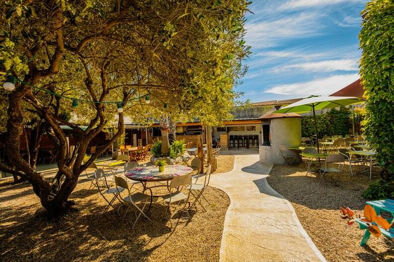 Restaurant La Chapelle accepte les chiens à Villeneuve-les-Maguelone