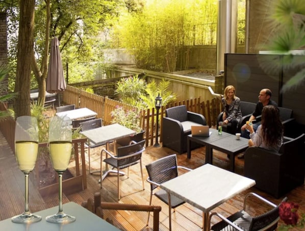 Hôtel de la Poste accepte les chiens à Esch-sur-Alzette