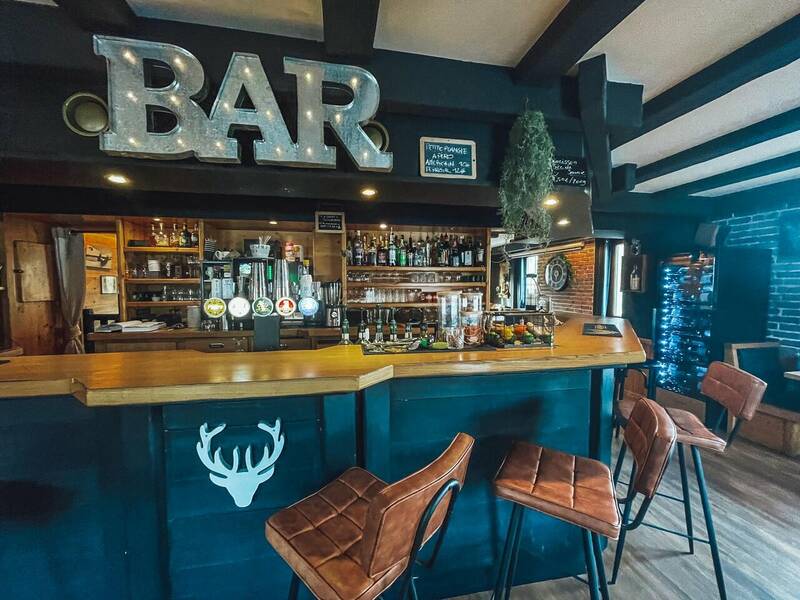 Central Café accepte les chiens à Crest-Voland