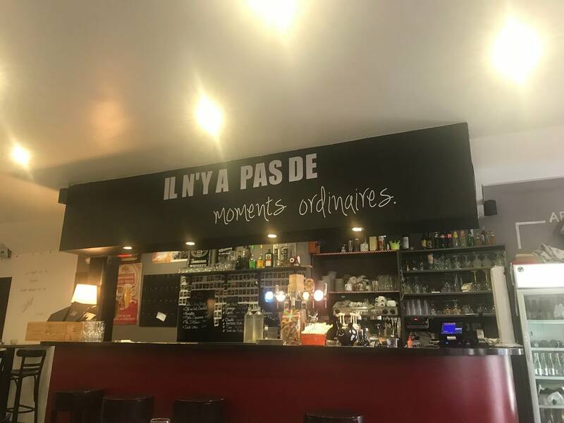 Bar Restaurant Etxemendi - Lucas et Julie accepte les chiens à Espelette