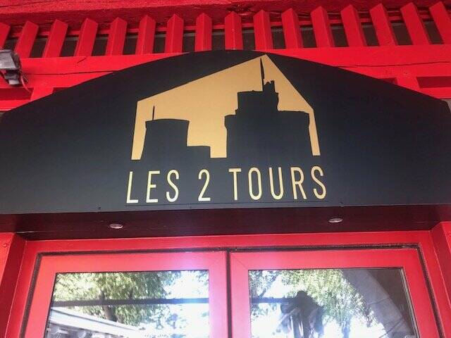 Les 2 Tours accepte les chiens à La Rochelle