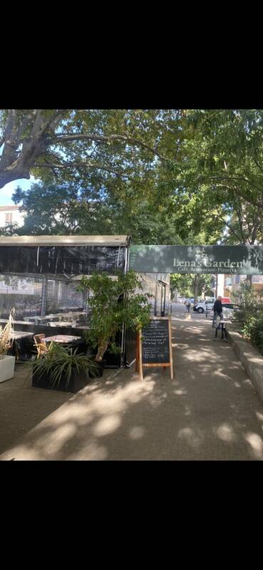 Lena's Garden accepte les chiens à Montpellier