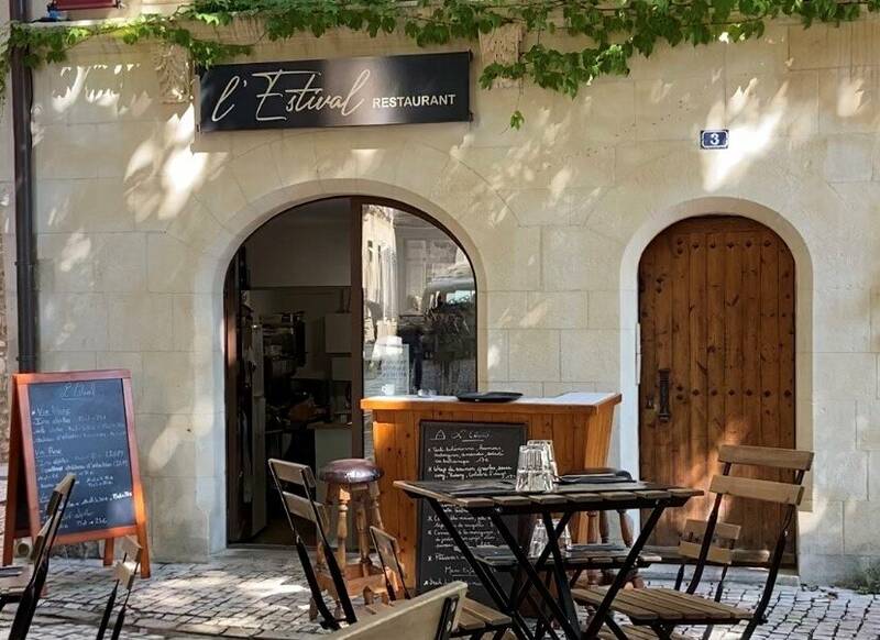 L’Estival Restaurant accepte les chiens à Saint-Rémy-de-Provence