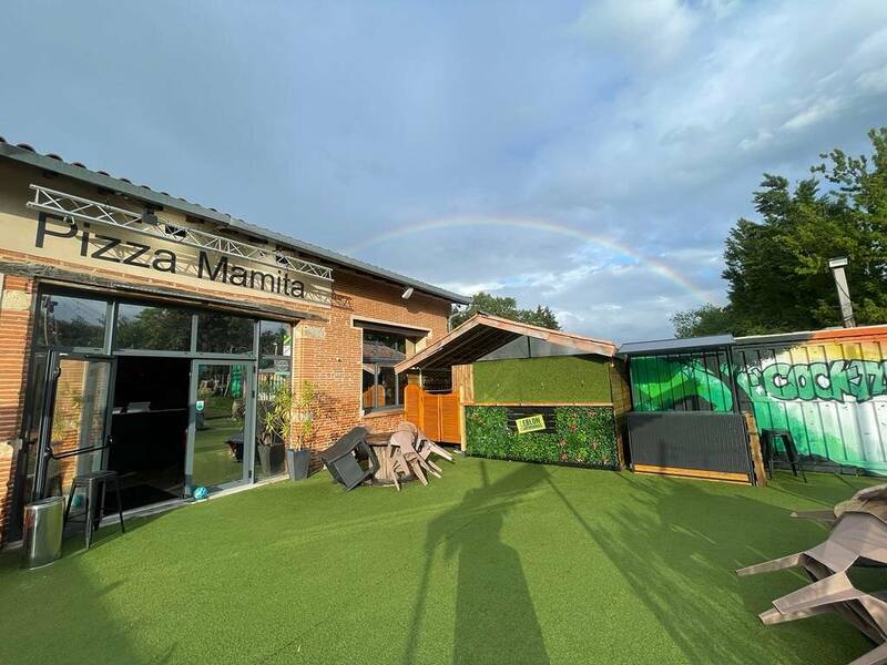 Pizza Mamita accepte les chiens à Donneville