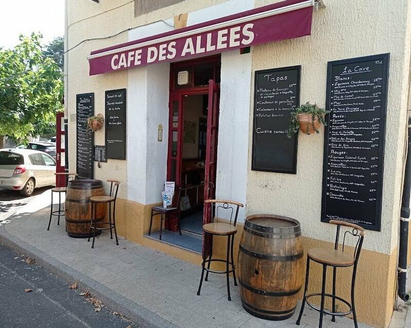 Bistrot Café des Allées accepte les chiens à Pouzolles