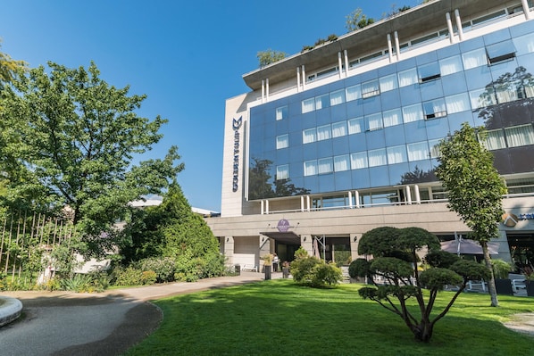 Golden Tulip Aix les Bains accepte les chiens à Aix-les-Bains