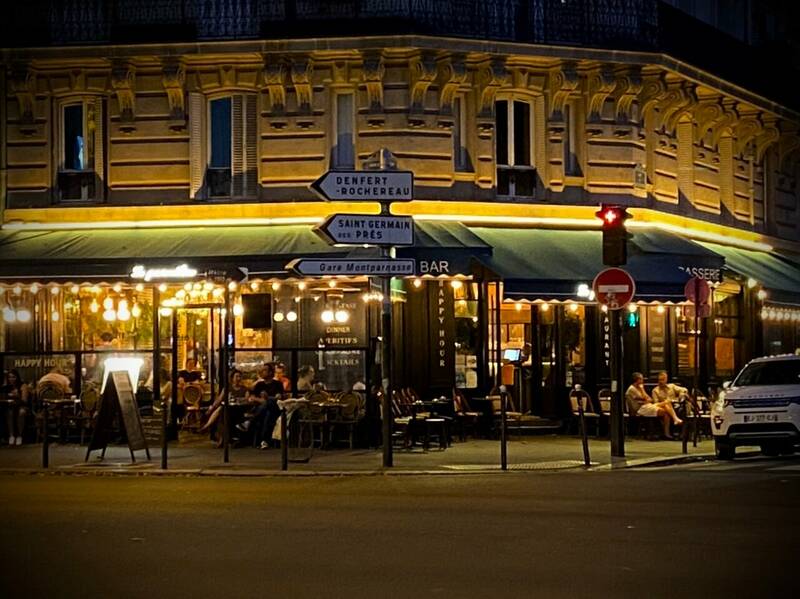 La Parenthèse accepte les chiens à Paris