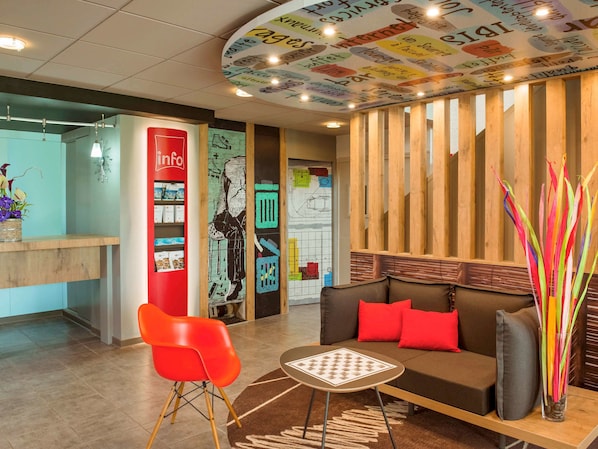 ibis Lyon Sud Saint Rambert d'Albon accepte les chiens à Saint-Rambert-d'Albon