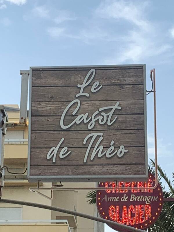 Le Casot de Théo accepte les chiens à Canet en Roussillon