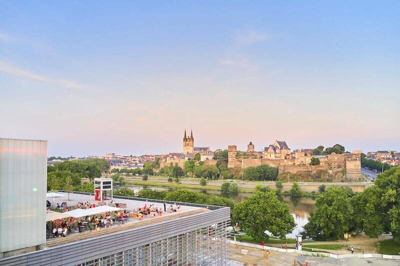 La Réserve accepte les chiens à Angers