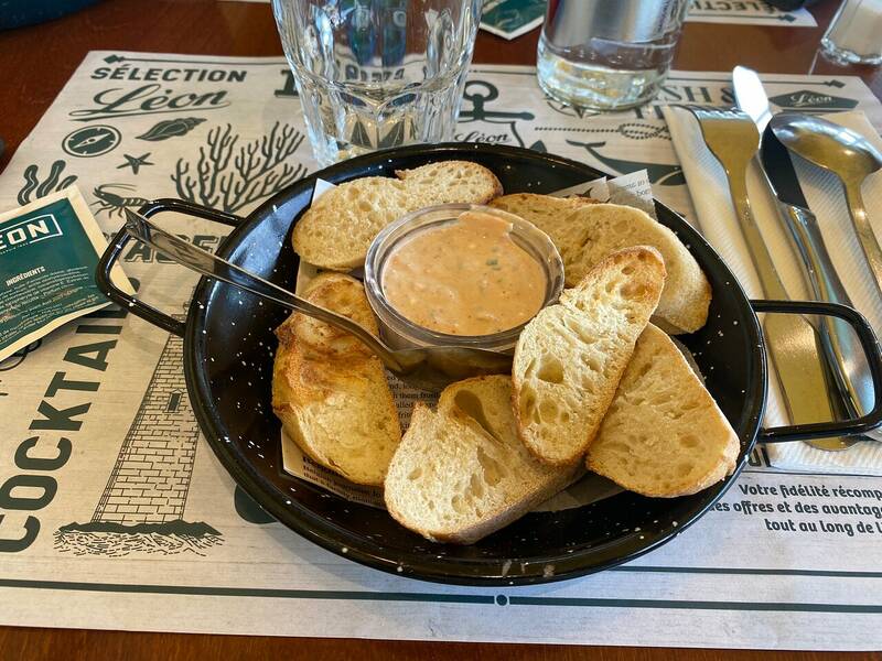 Restaurant Léon accepte les chiens à Mondeville