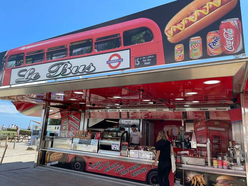 Le Bus accepte les chiens à Gruissan