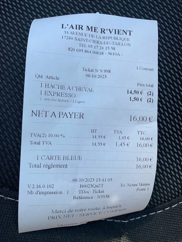 L'Air me R'vient accepte les chiens à Saint Ciers du Taillon