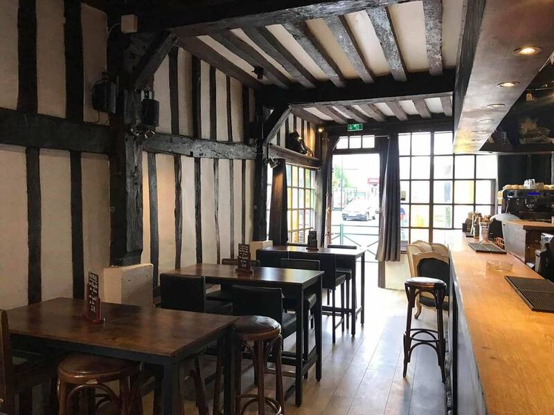 Le Hendrix accepte les chiens à Compiègne