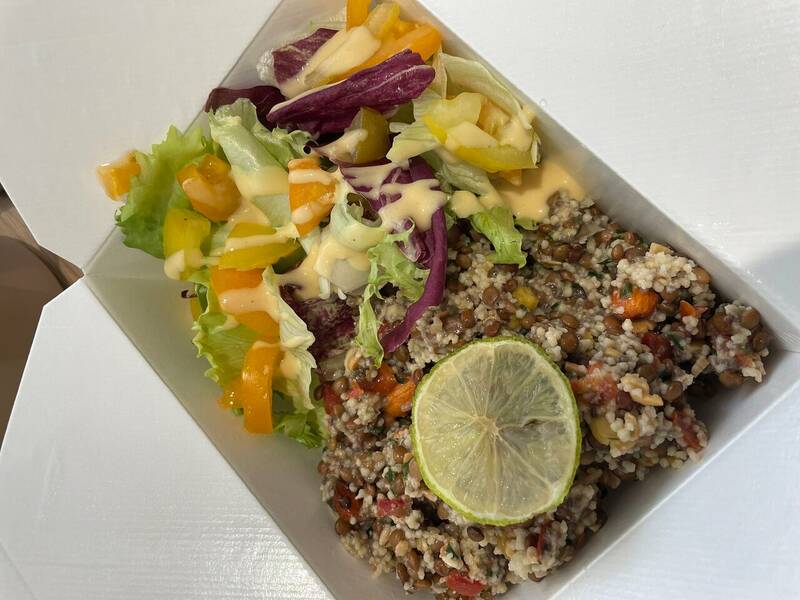 Jenni Potd Café Littéraire accepte les chiens à Orléans