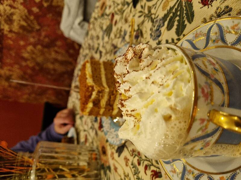 Les Salons De Valentina accepte les chiens à Mantes-la-Jolie