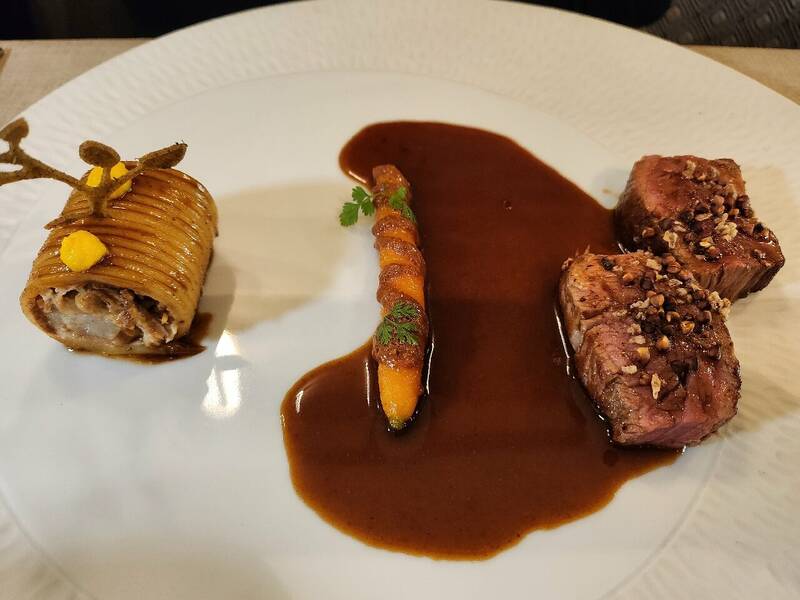 L' Insouciant accepte les chiens à Ville du Mans