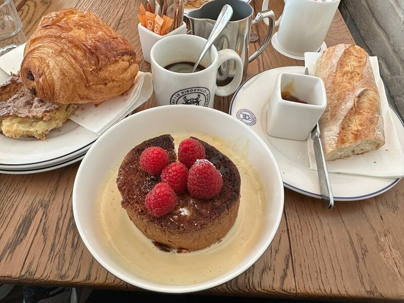 Le Hibouville accepte les chiens à Ville de Deauville