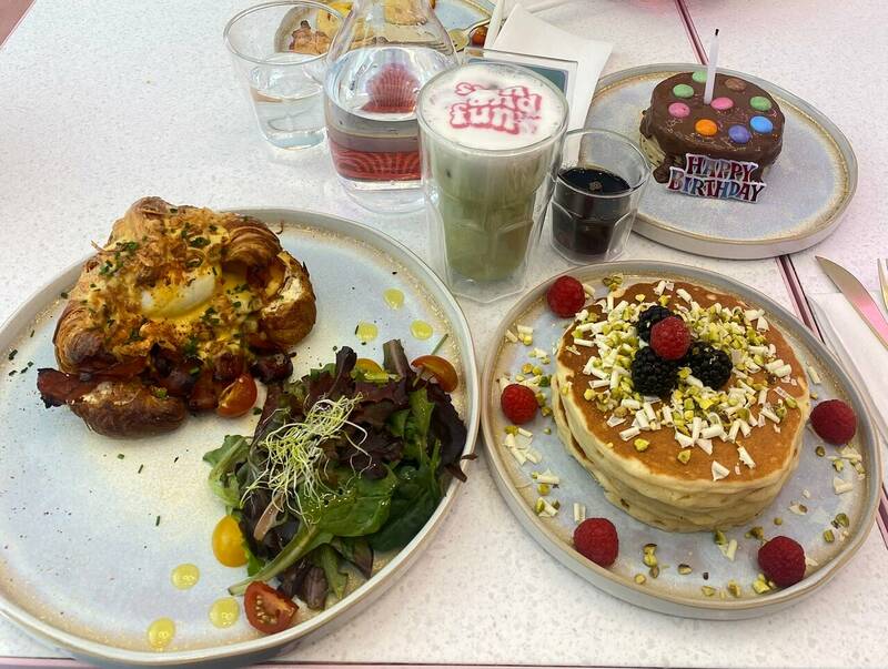 MARVELY accepte les chiens à Paris