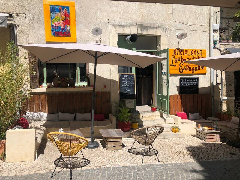 L’Auberge Espagnole accepte les chiens à Barjac