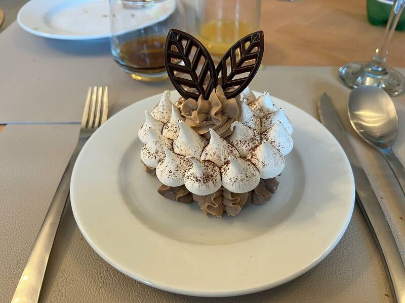 Le Domaine de la Vallée Restaurant accepte les chiens à Saint-Martin-de-Varreville
