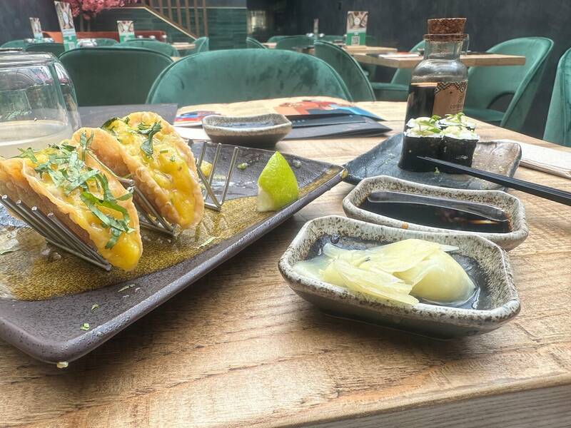 Côté Sushi Poissy accepte les chiens à Poissy