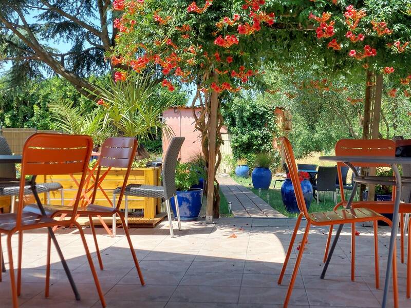 Le jardin de Lagrave accepte les chiens à Ambares-et-Lagrave