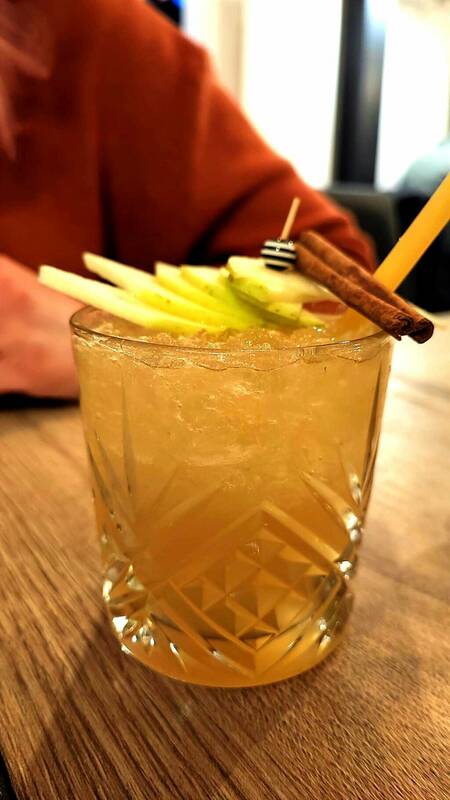 Ecoinçon accepte les chiens à Cressin-Rochefort