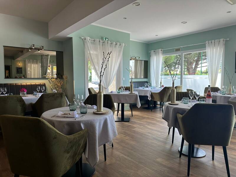 La Santonine Breuillet accepte les chiens à Breuillet