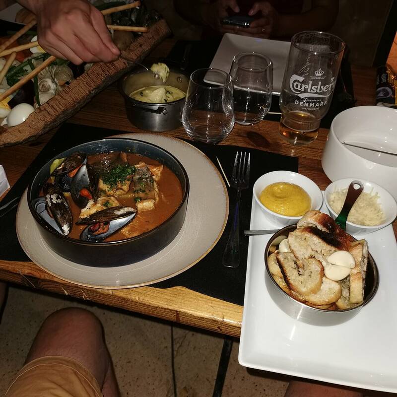 Le Cabrol accepte les chiens à Carqueiranne