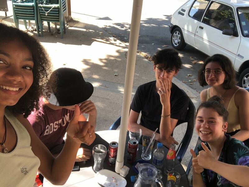 Le Griffe accepte les chiens à Saint-Andre-de-Sangonis