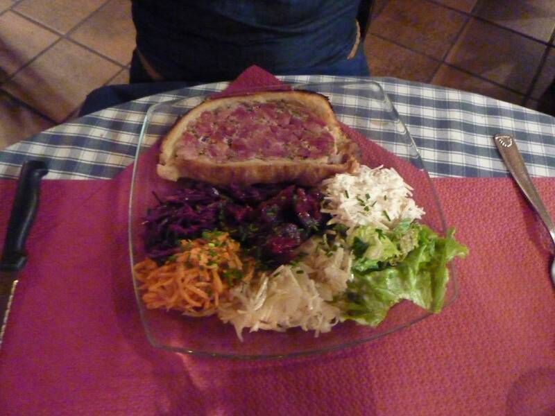 Caveau Bacchus accepte les chiens à Katzenthal