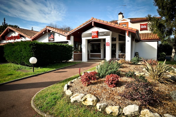 ibis Biarritz Anglet Aeroport accepte les chiens à Anglet