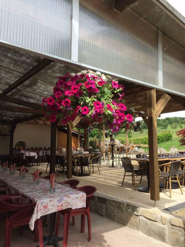 Chez Claudine accepte les chiens à They-sous-Montfort