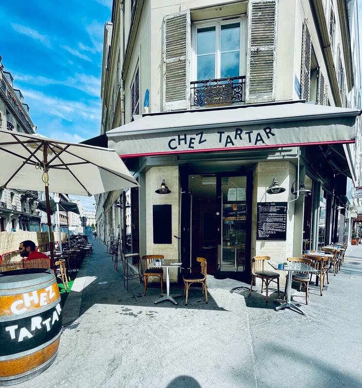 Chez Tartar accepte les chiens à Paris