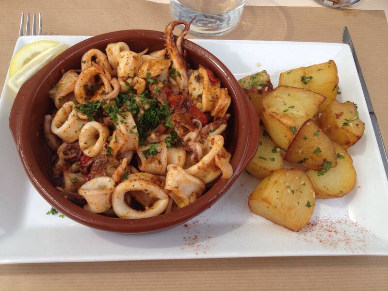 Aintzina accepte les chiens à Espelette