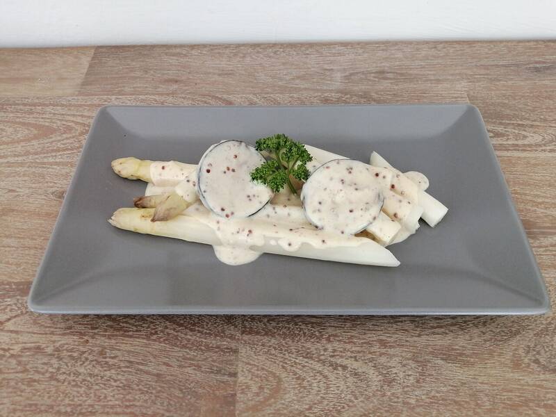 Maison d'Hôtes Mirabelle - Restaurant accepte les chiens à Huelgoat