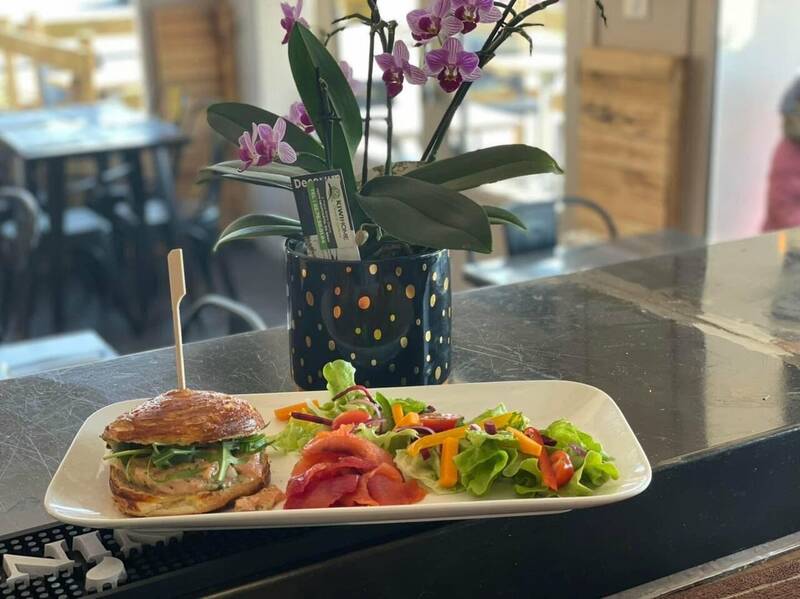 Le Malouna accepte les chiens à Neufchatel en Bray