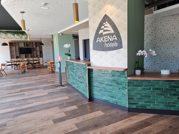 Hotel Akena Nantes Reze Aeroport - Neuf accepte les chiens à Reze